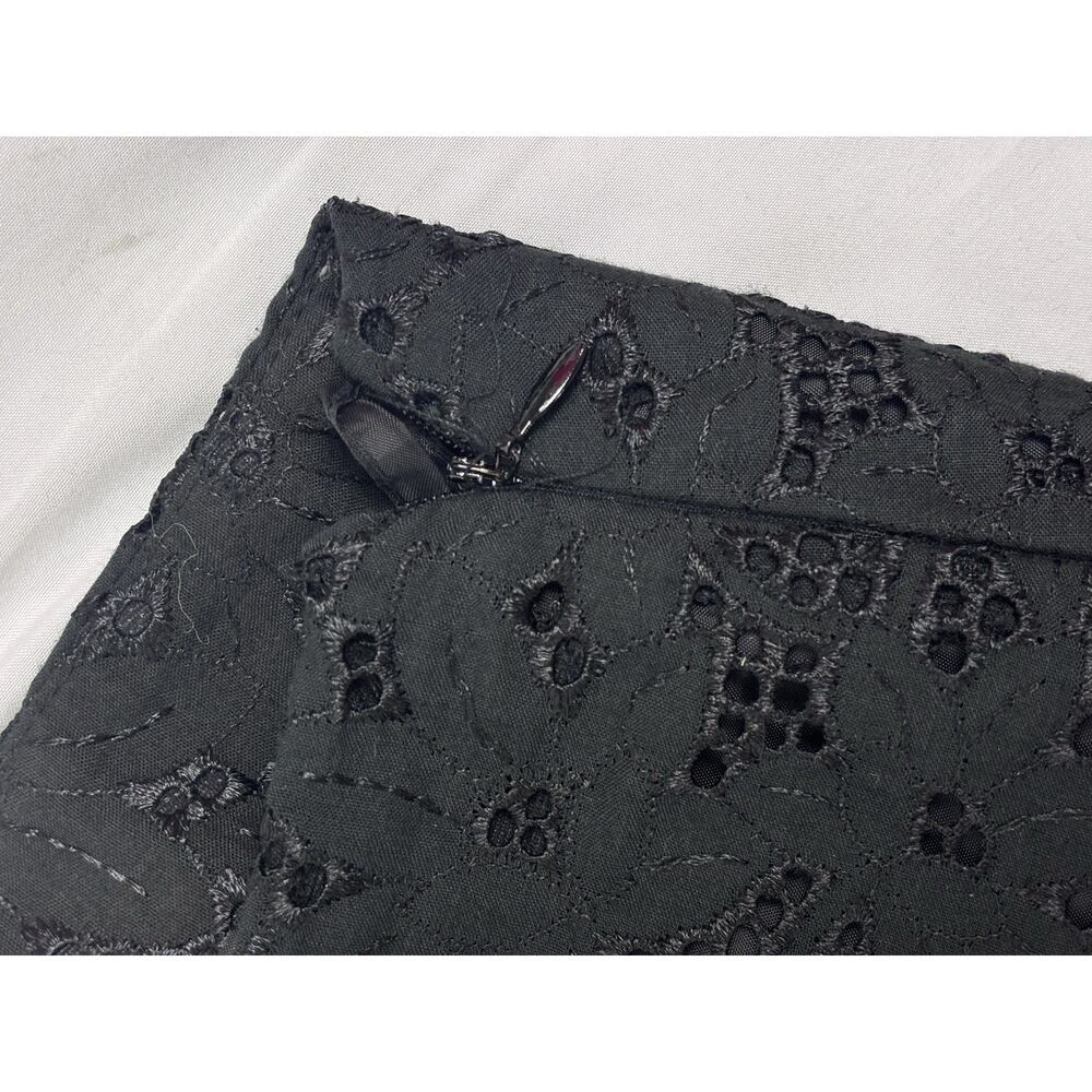 Willi Smith Women’s Black Eyelet Lace Cropped Pants Size 6 Coquette Feminine - Picture 7 of 8